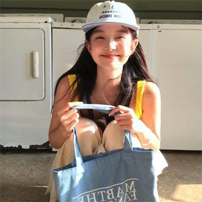 狮子、爱、谎言